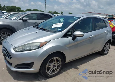 2017 Ford Fiesta Se z USA, uszkodzony, nr VIN 3FADP4EJ4HM110294